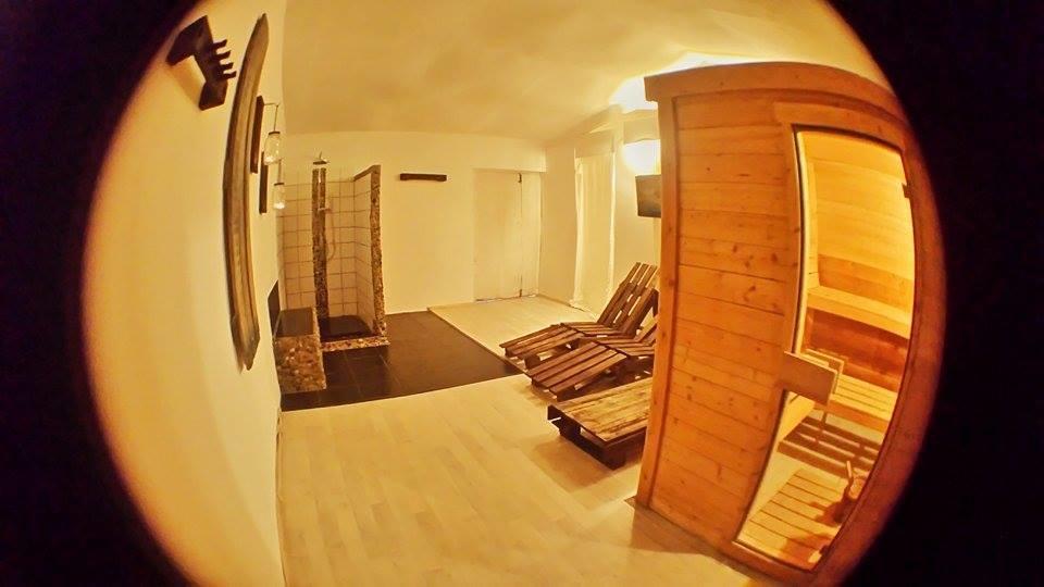 Janga Wonderland Hotel บัวร์คูส ภายนอก รูปภาพ